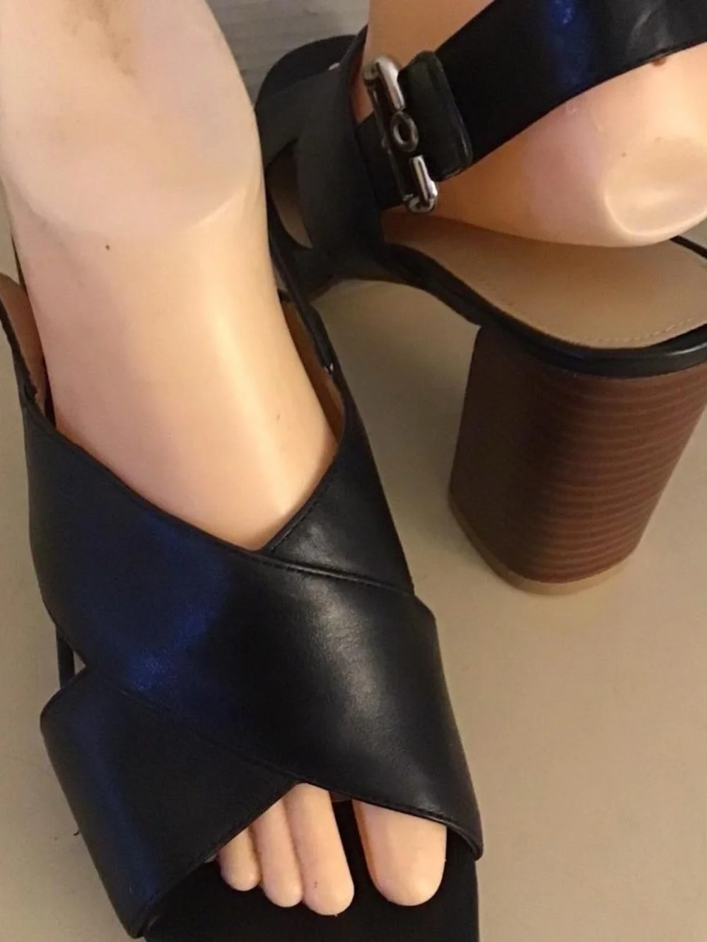 Marc Fisher Black leather platform Block Heel Sandals US 9.5